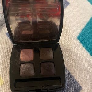 CHANEL Eyeshadow Palette - Pink and Brown Hues